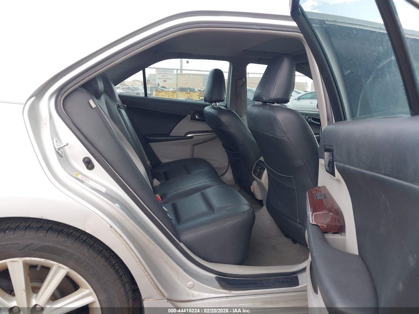 2012 TOYOTA CAMRY auction photo 8