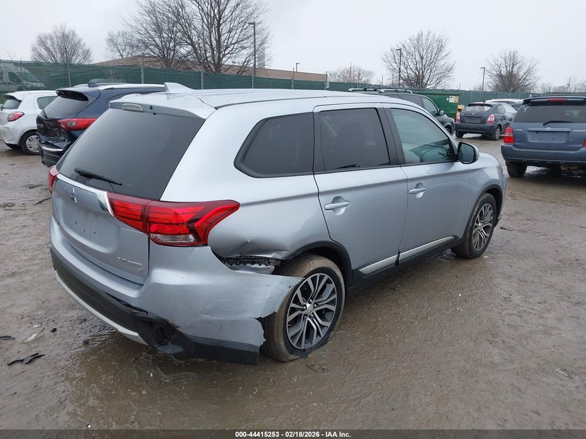 2017 Mitsubishi Outlander Se