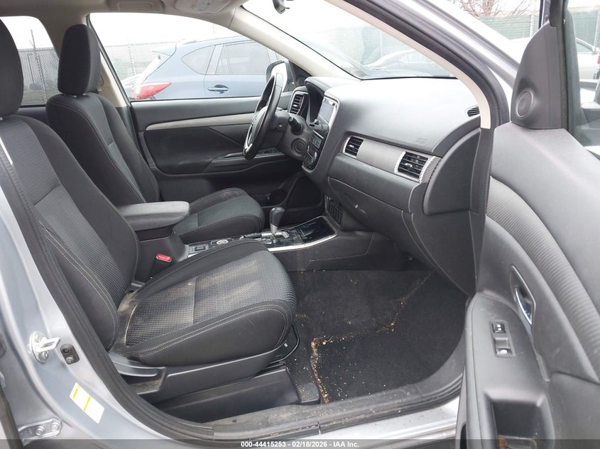 2017 Mitsubishi Outlander Se