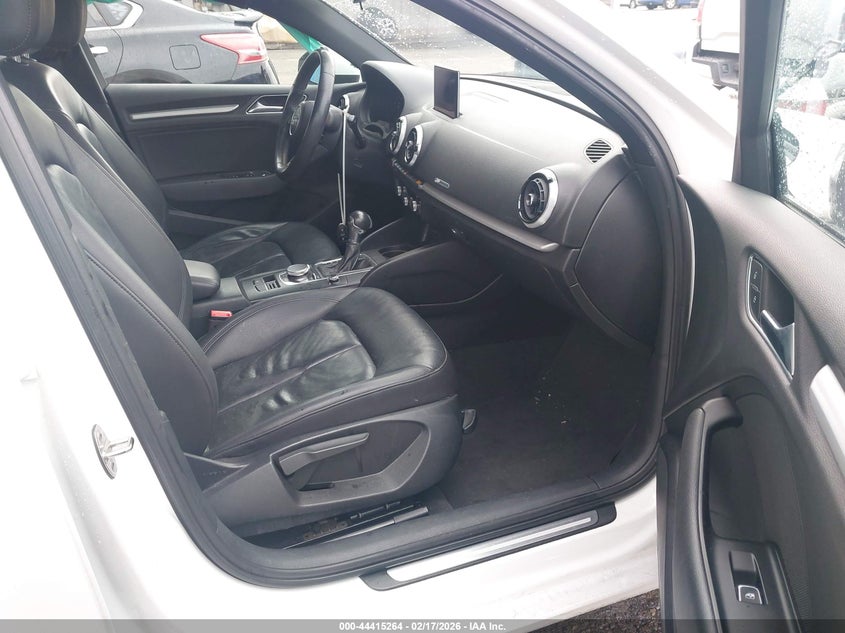 2018 Audi A3 2.0T Premium/2.0T Tech Premium