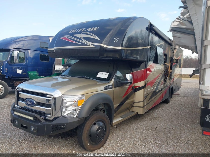 2014 Ford F-550 Chassis Xl