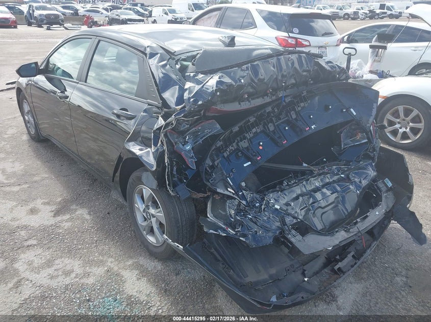 2022 Hyundai Elantra Se