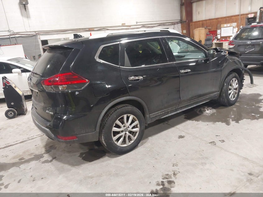 2017 Nissan Rogue Sv