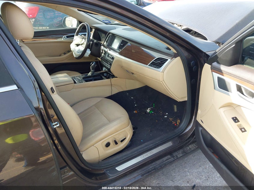 2015 Hyundai Genesis 3.8