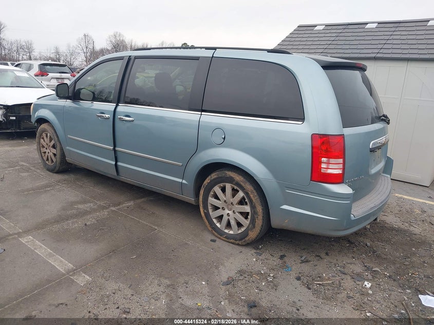 2010 Chrysler Town & Country Touring