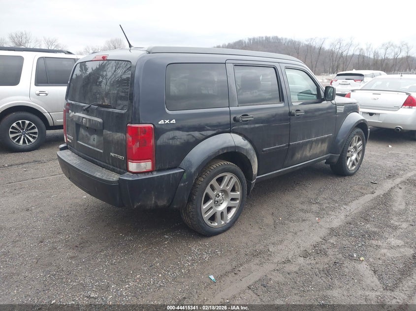 2011 Dodge Nitro Heat