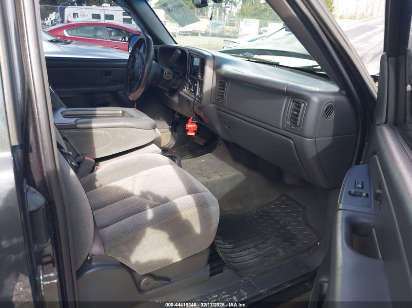 2004 Chevrolet Silverado 1500 Ls