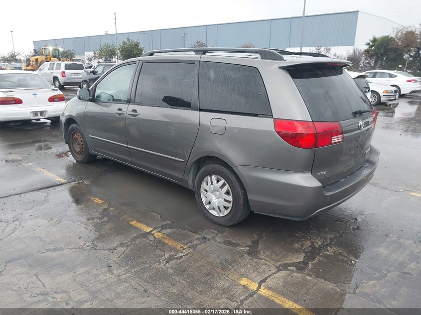 2004 Toyota Sienna Xle