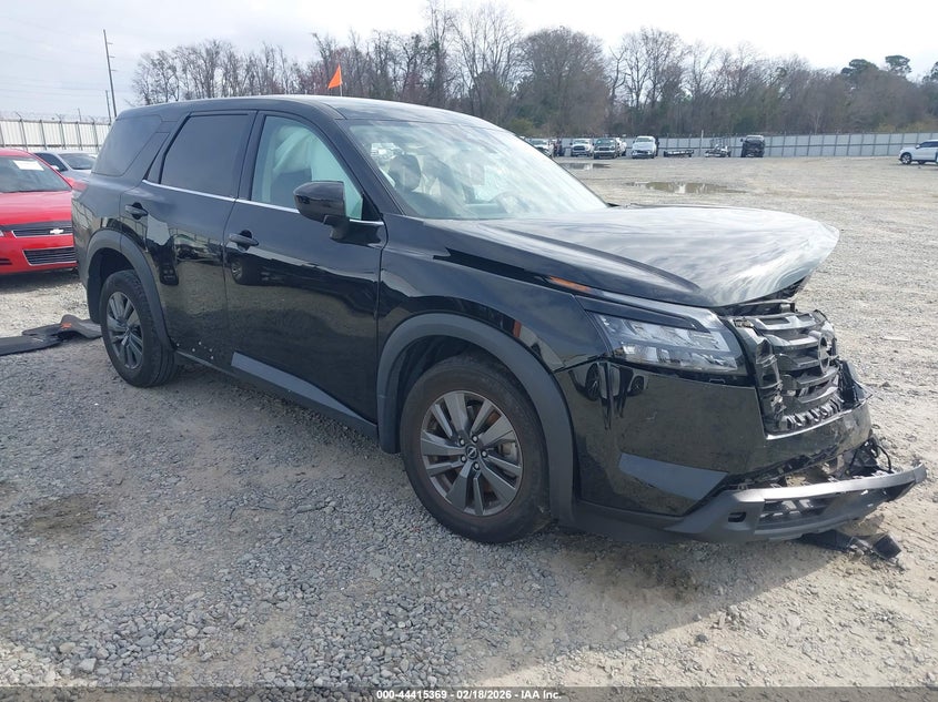 2024 Nissan Pathfinder S Fwd