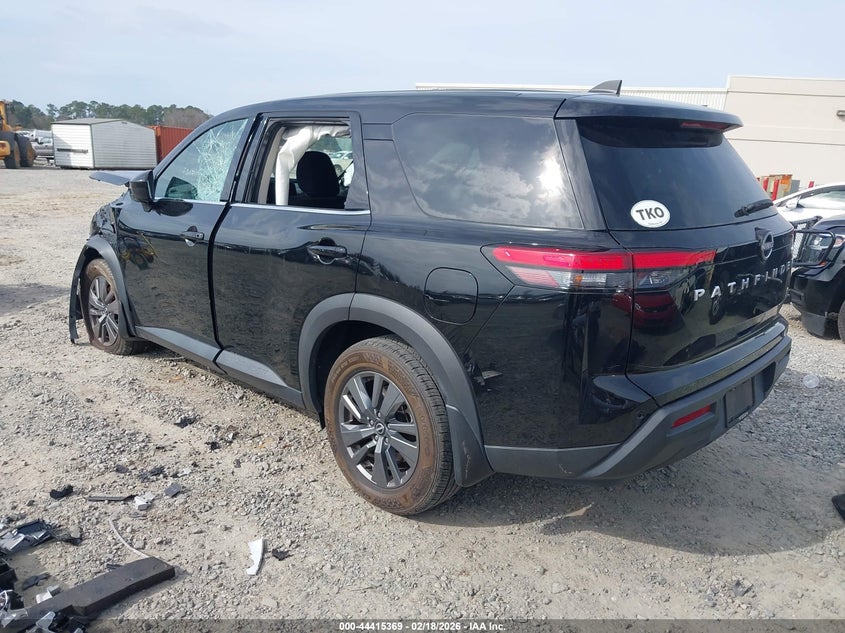 2024 Nissan Pathfinder S Fwd