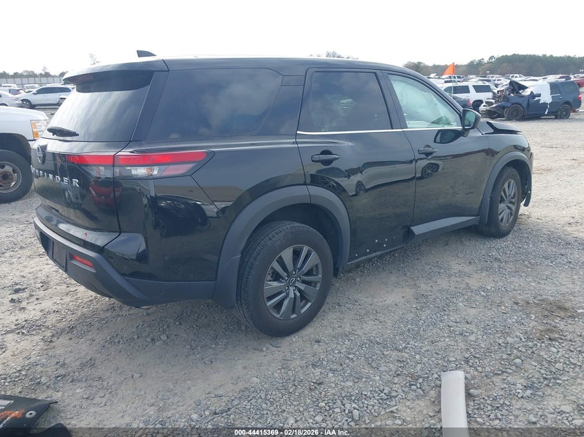 2024 Nissan Pathfinder S Fwd