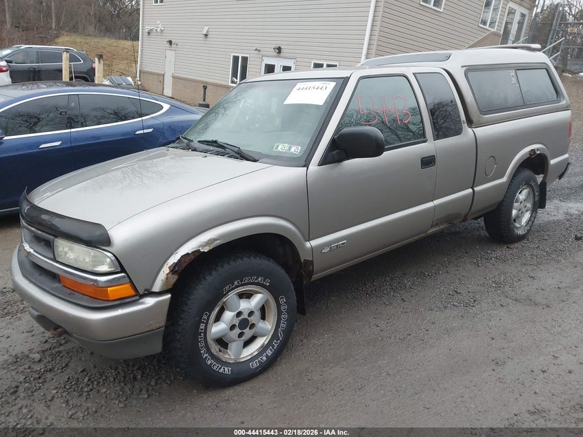 2003 Chevrolet S-10 Ls