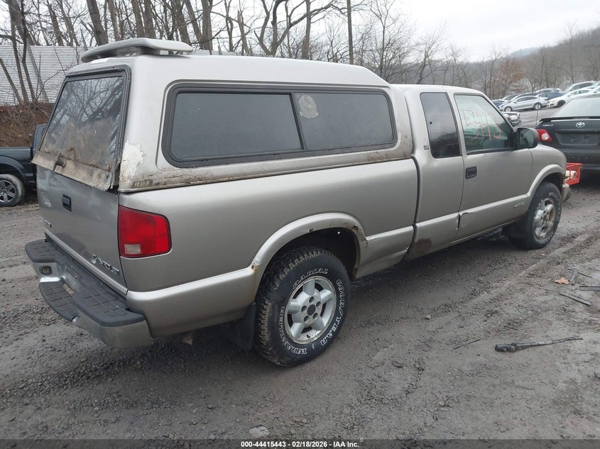 2003 Chevrolet S-10 Ls