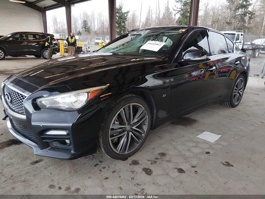 2015 Infiniti Q50 Sport