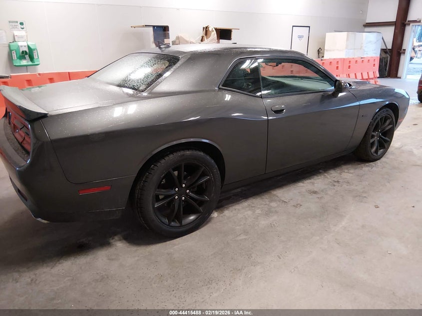 2016 Dodge Challenger R/T Plus
