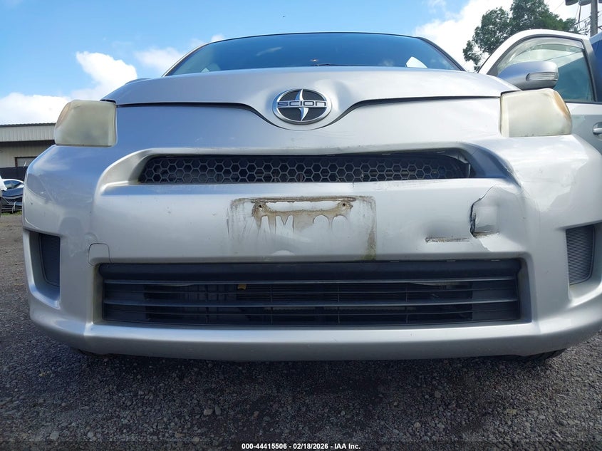 2012 Scion Xd 1.8 Xd Release Series 4.0 silver Lot 111044415506 Vin JTKKU4B41C1021810
