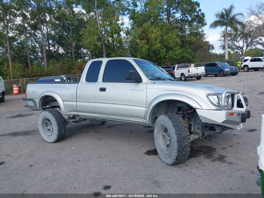 2001 Toyota Tacoma Base V6