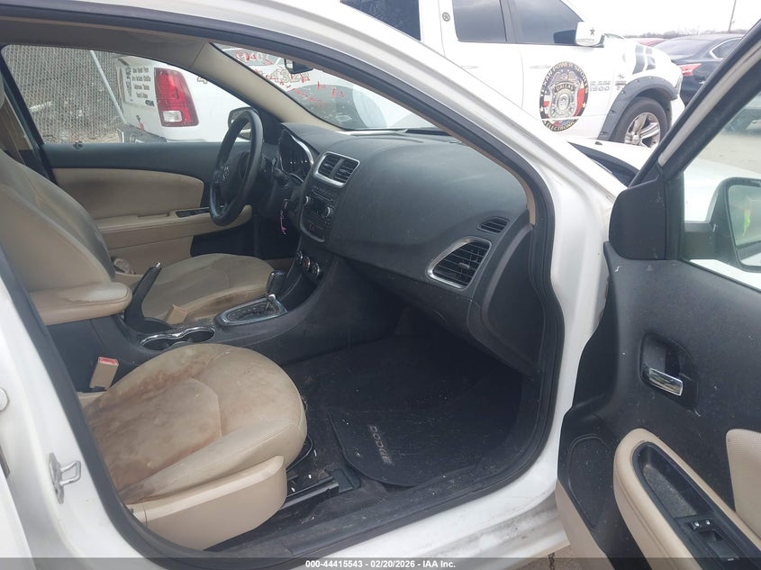 2013 Dodge Avenger Se