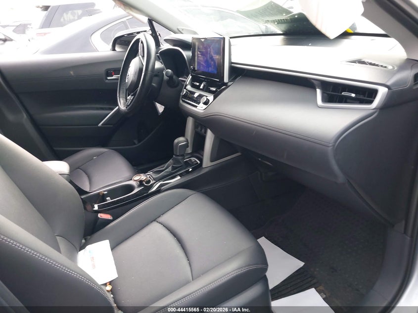 2024 Toyota Corolla Cross Xle