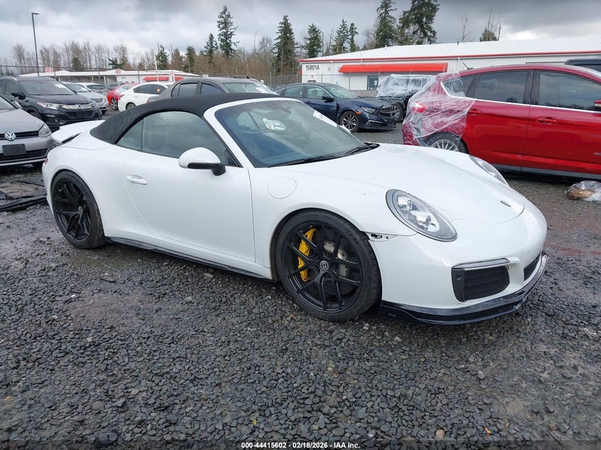 2018 Porsche 911 Carrera 4S