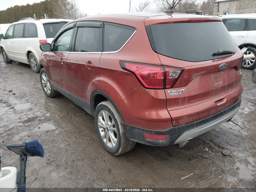 2019 Ford Escape Se