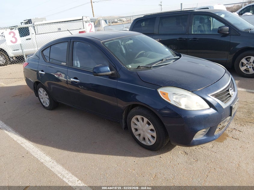 2013 Nissan Versa 1.6 Sv