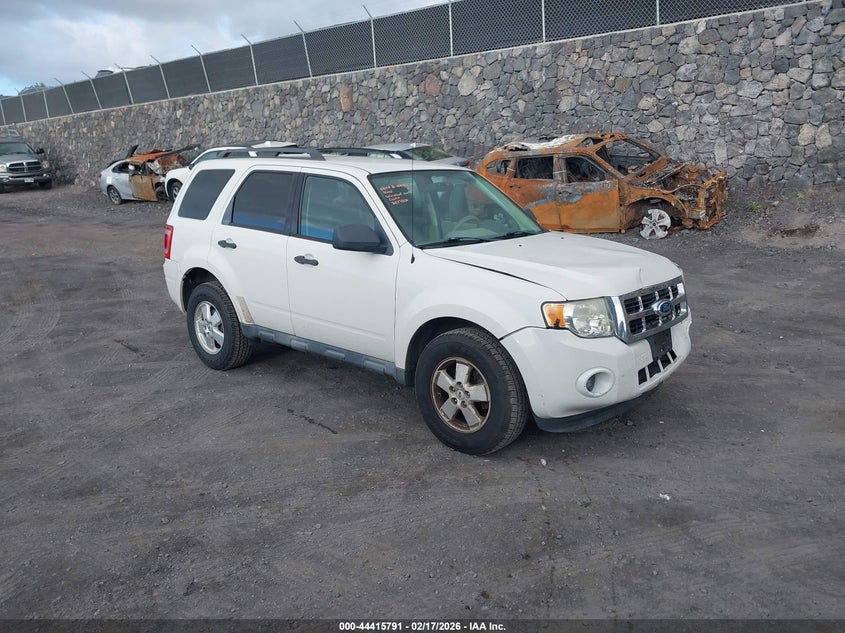 2011 Ford Escape Xls