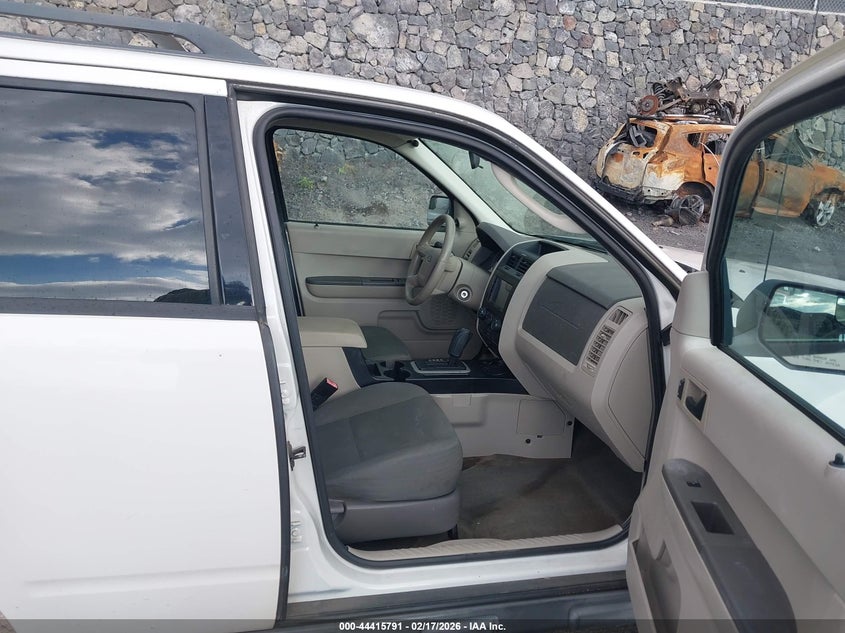 2011 Ford Escape Xls