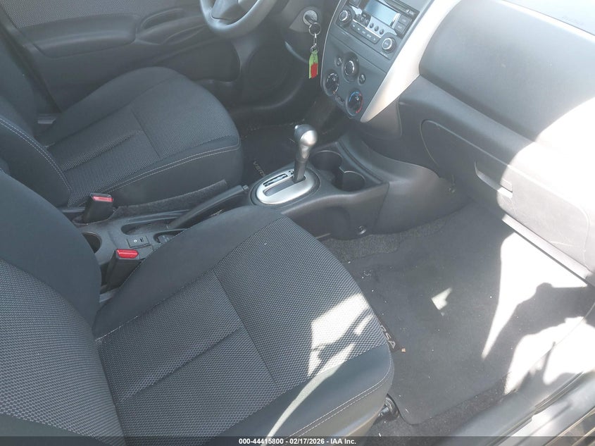 2016 Nissan Versa 1.6 S/1.6 S+/1.6 Sl/1.6 Sv