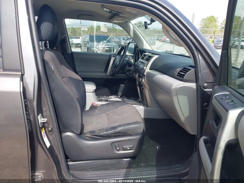 2011 Toyota 4Runner Sr5 V6