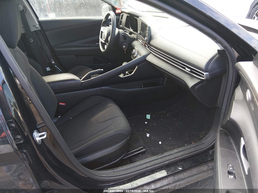 2021 Hyundai Elantra Se