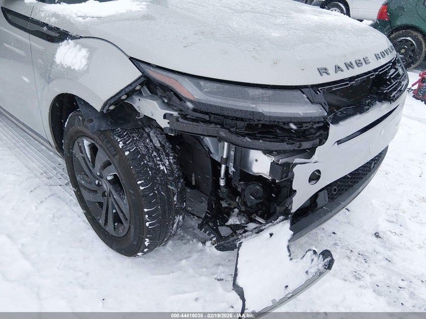 2024 Land Rover Range Rover Evoque Core S VIN: SALZJ2FX6RH240245 Lot: 44416038