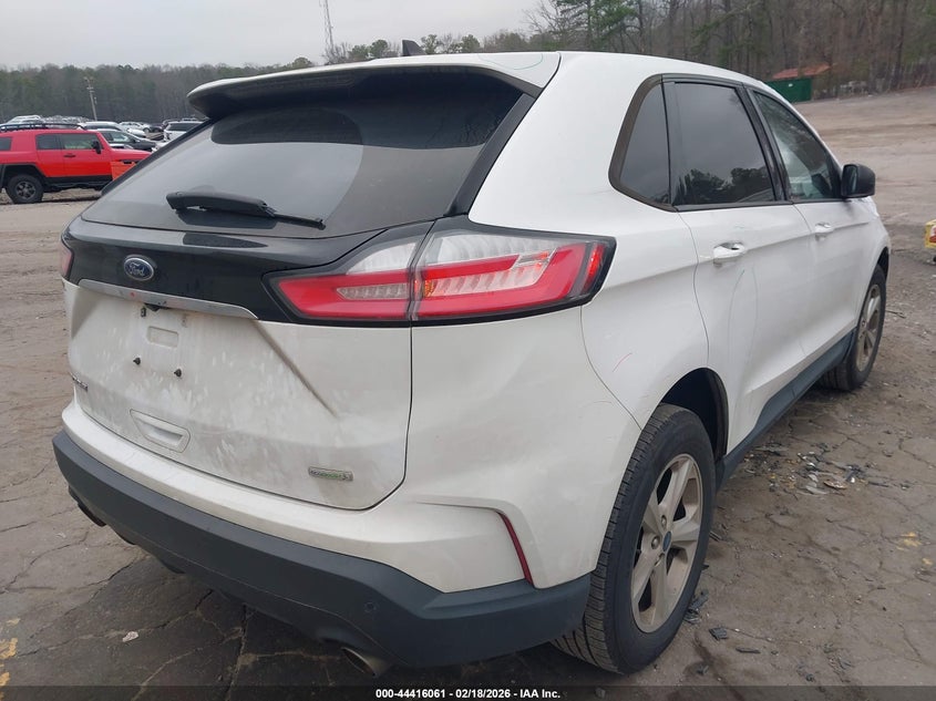 2020 Ford Edge Se