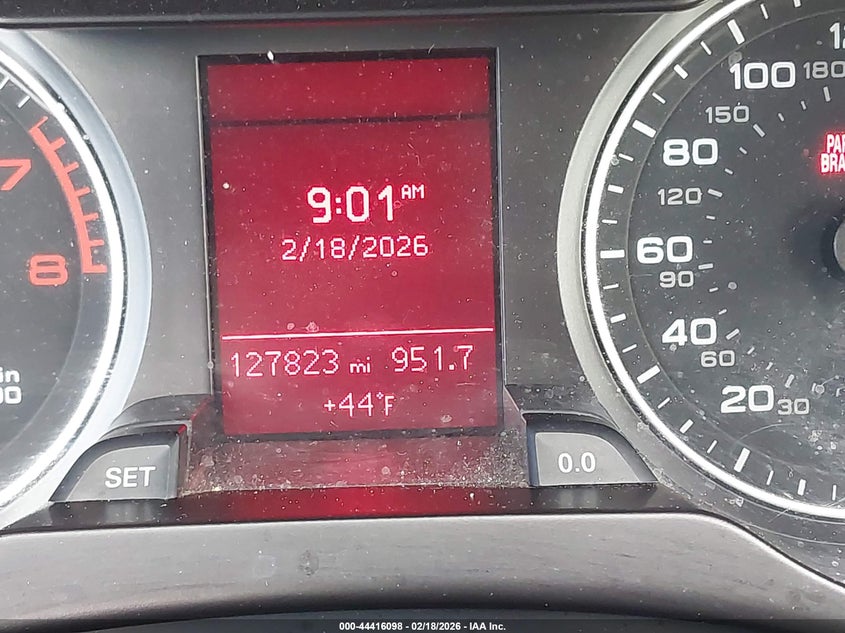 2011 Audi A4 2.0T Premium VIN: WAUDFAFL4BN055092 Lot: 44416098