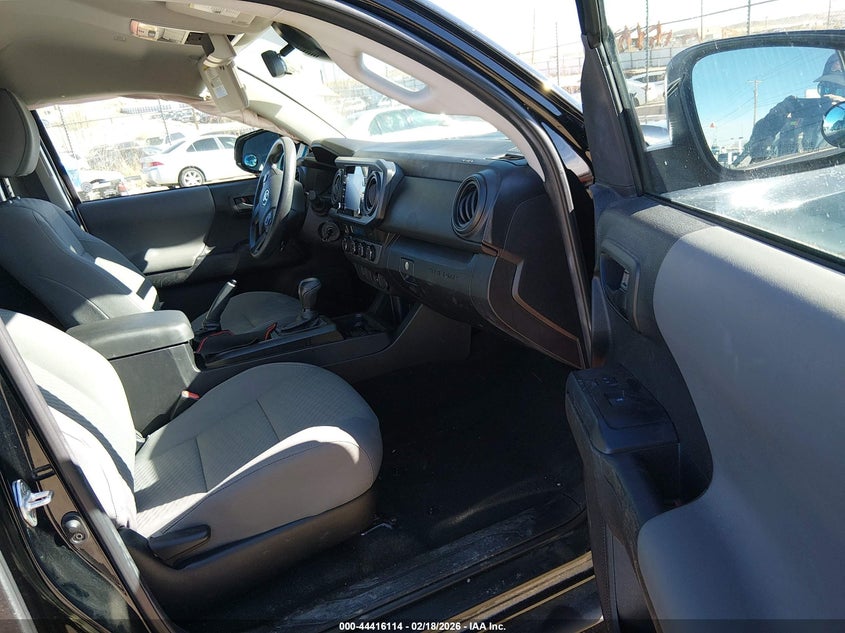 VIN 3TYCZ5AN5PT121855 2023 TOYOTA TACOMA SR V6
