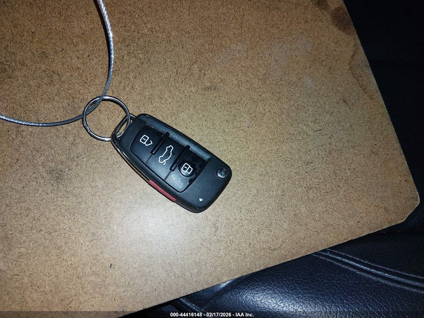 2017 Audi A3 2.0T Premium VIN: WAUB8GFF2H1048737 Lot: 44416148