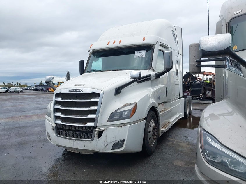 2021 Freightliner New Cascadia 126