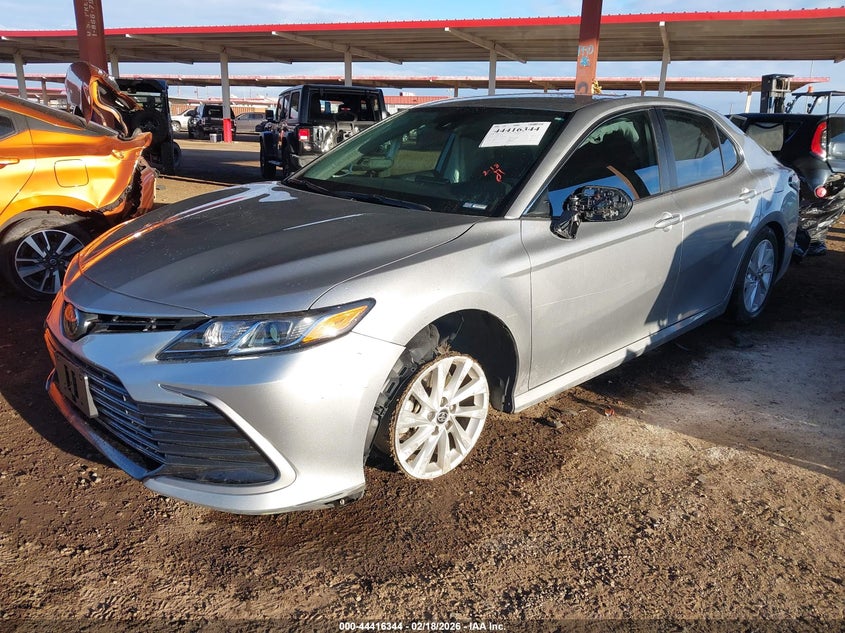 2023 Toyota Camry Le