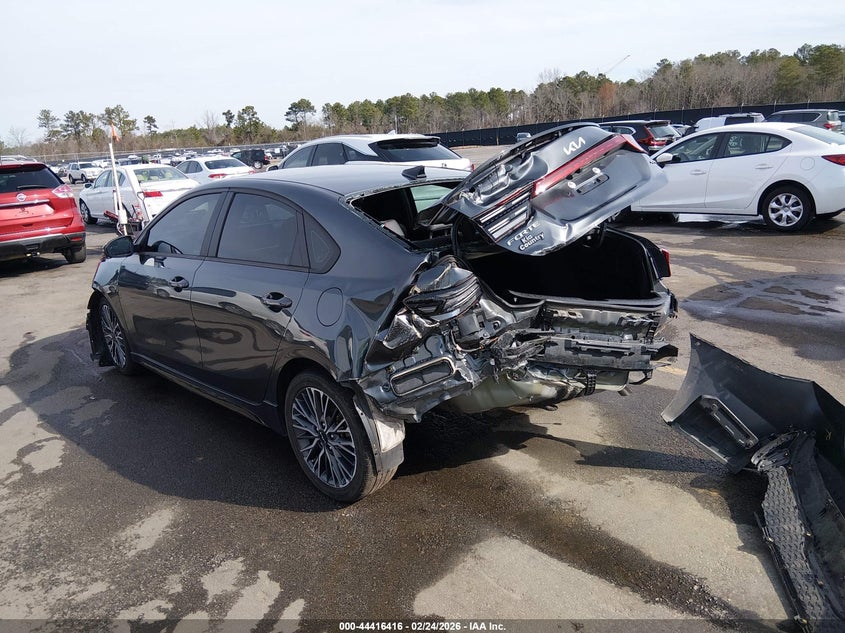 2022 Kia Forte Gt-Line