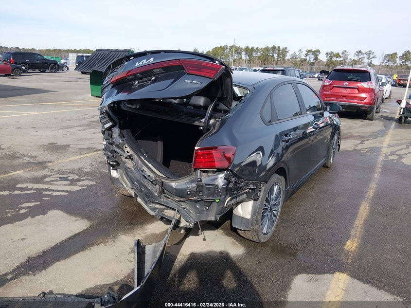 2022 Kia Forte Gt-Line