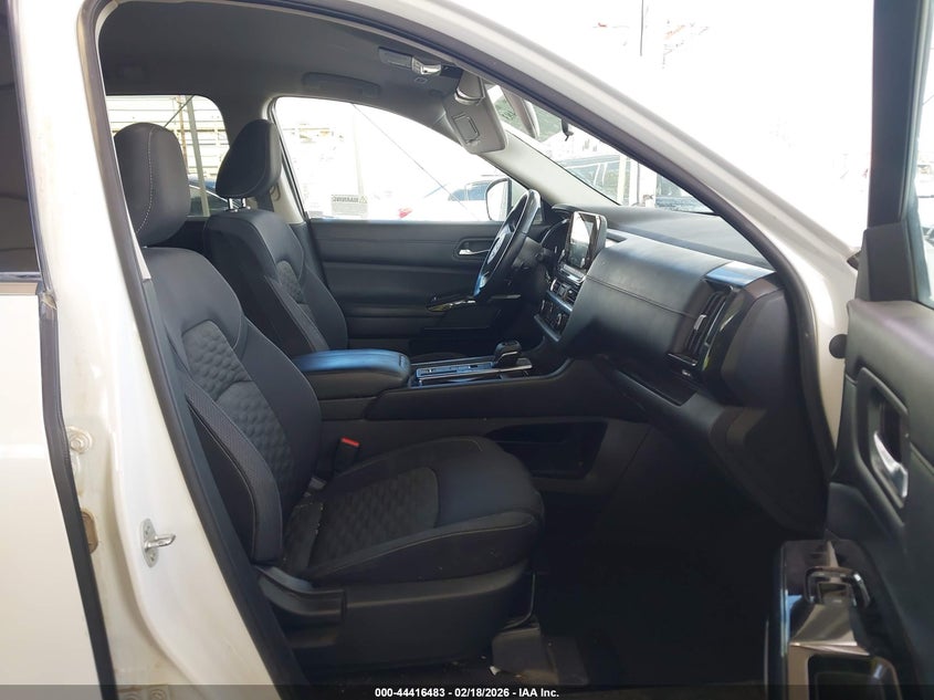 2022 Nissan Pathfinder Sv 2Wd
