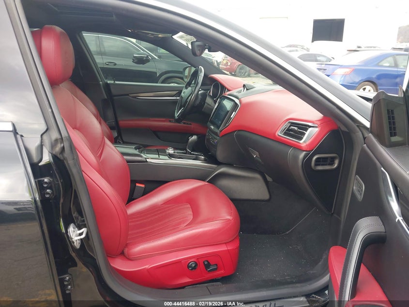 2018 Maserati Ghibli