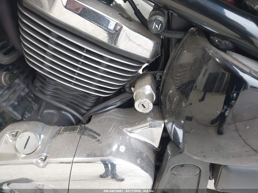 2004 Kawasaki Vn800 B VIN: JKBVNCB124B522353 Lot: 44416491