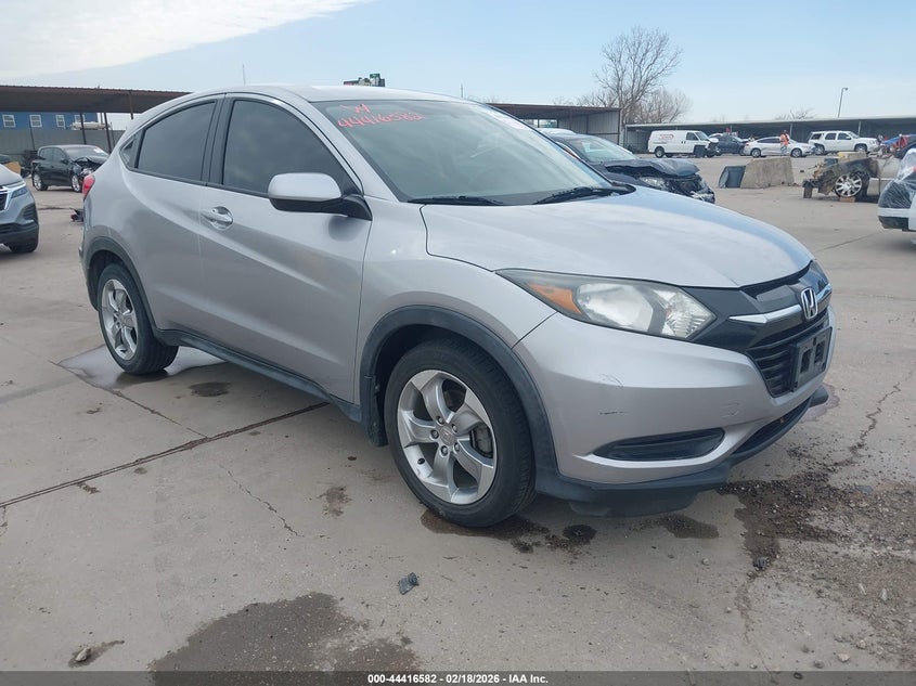 2017 HONDA HR-V LX