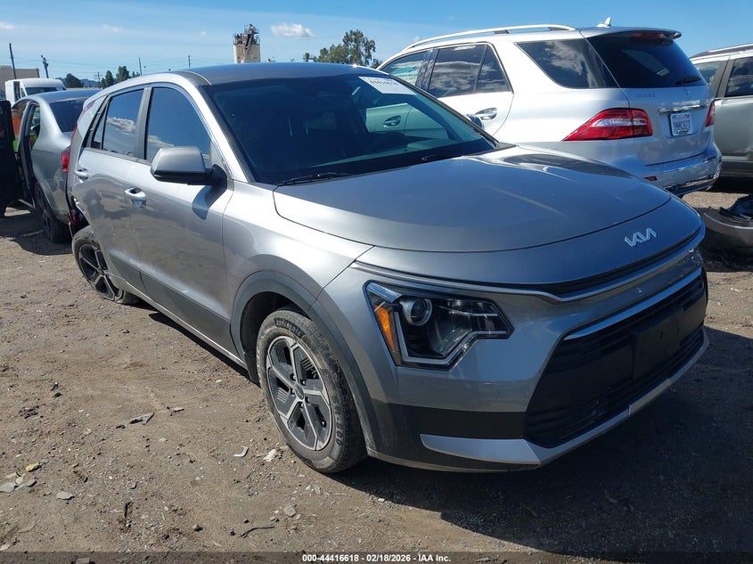 2024 KIA NIRO LX