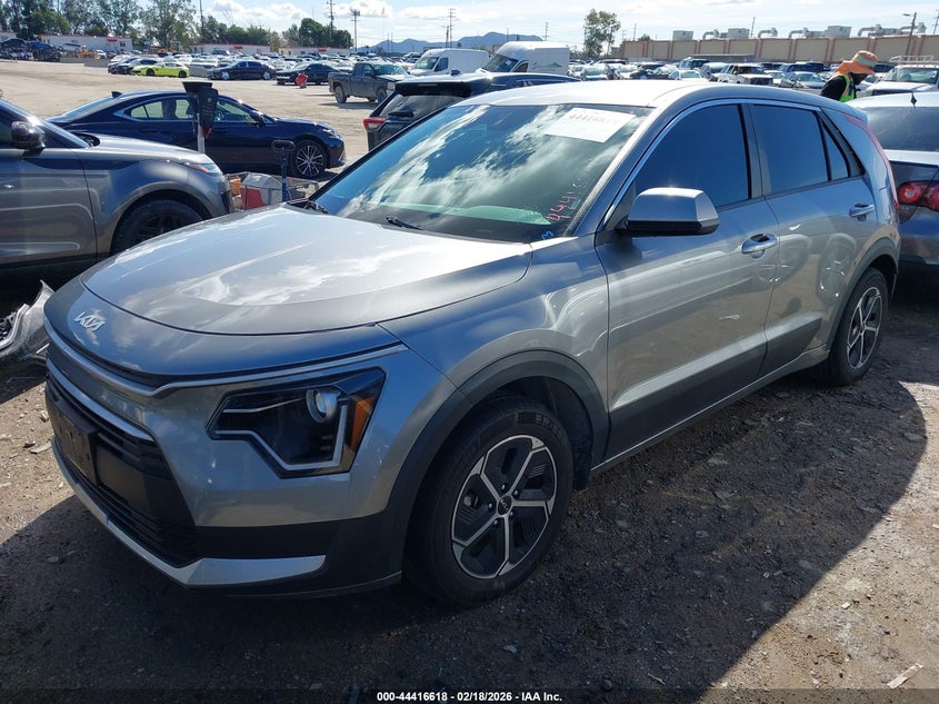 Vin: kndcp3le2r5149799, lot: 44913189, kia niro lx 20242
