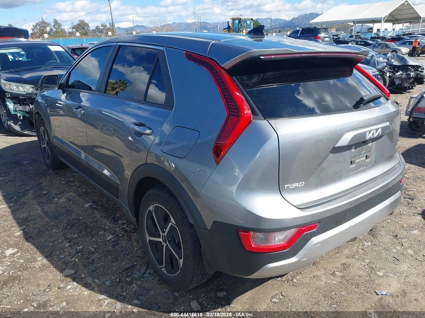Vin: kndcp3le2r5149799, lot: 44913189, kia niro lx 20243