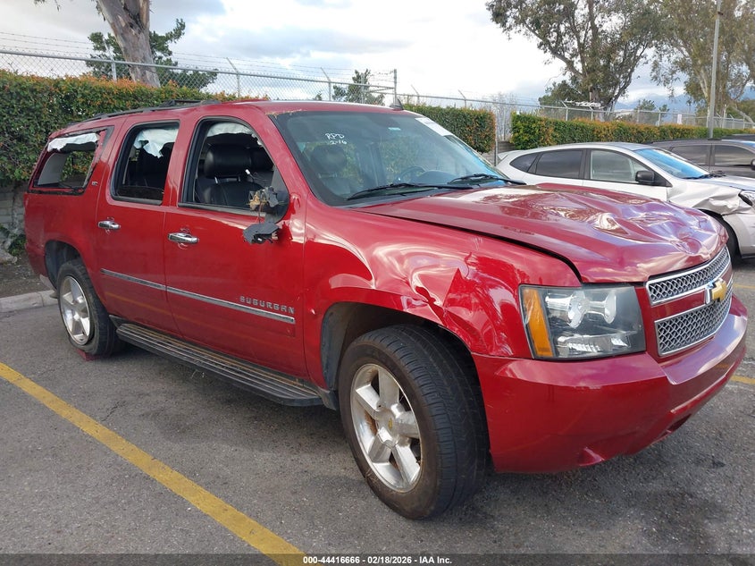 2014 Chevrolet Suburban 1500 Ltz