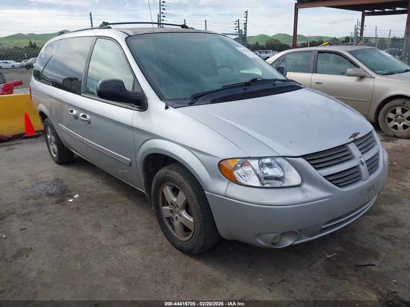 2005 Dodge Grand Caravan Sxt