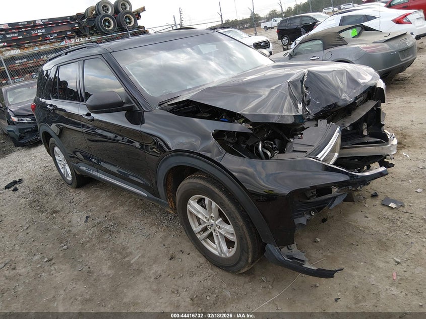 2022 Ford Explorer Xlt